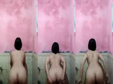 Abg Semok Amey Mandi Sambil Goyang   RuangBokep