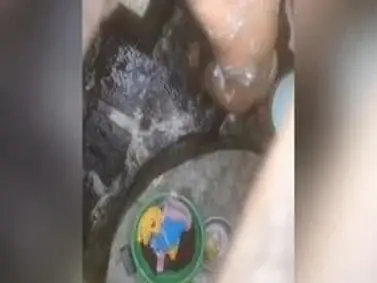 Mandi Sore Gayung Biru